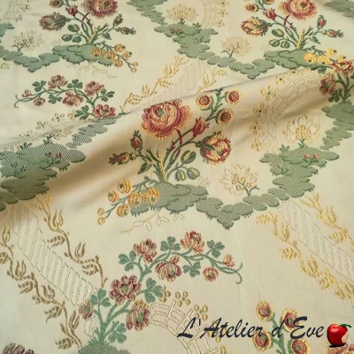 Casal "Mailly" embroidered canvas